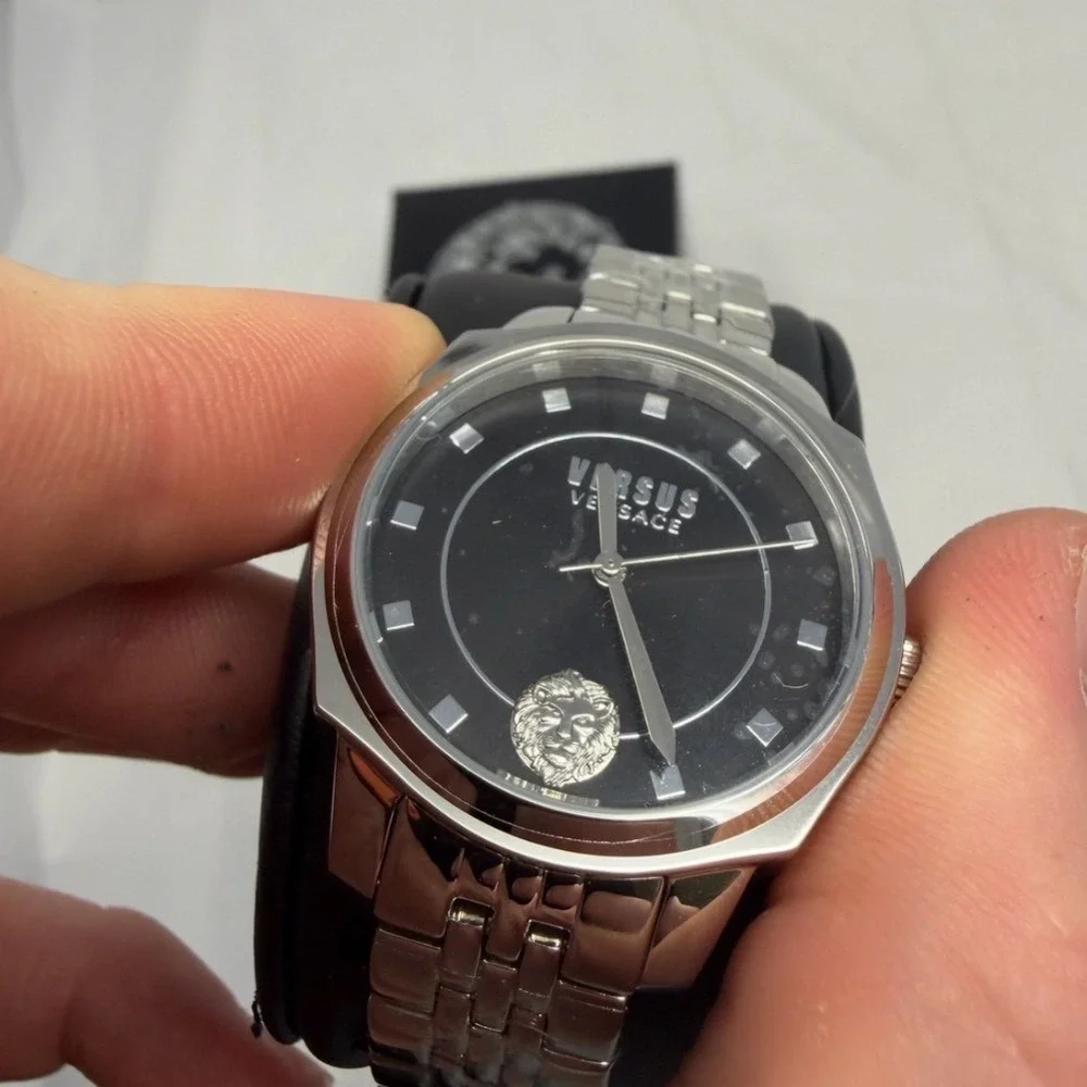 Versus Versace Silver Tone Lion Head Logo Black Dial Stainless Steel Watch Box